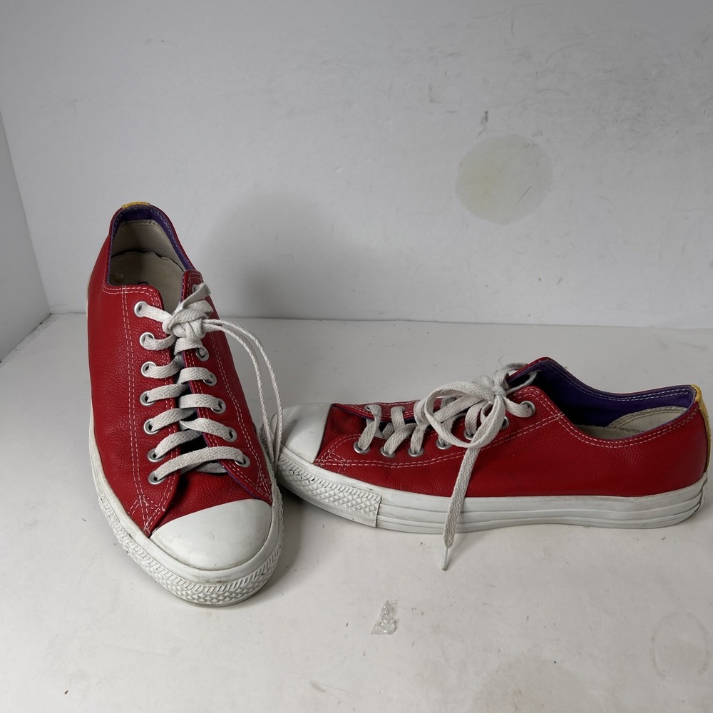 Chuck‎ Taylor Red Leather Converse Sneakers Sz 10.5